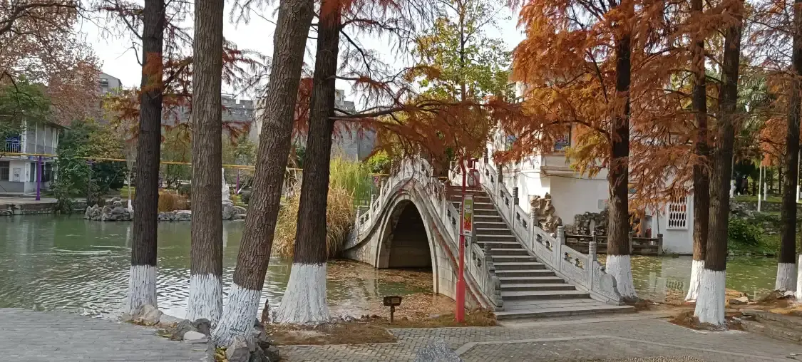 Hotels near Xiangyang Park