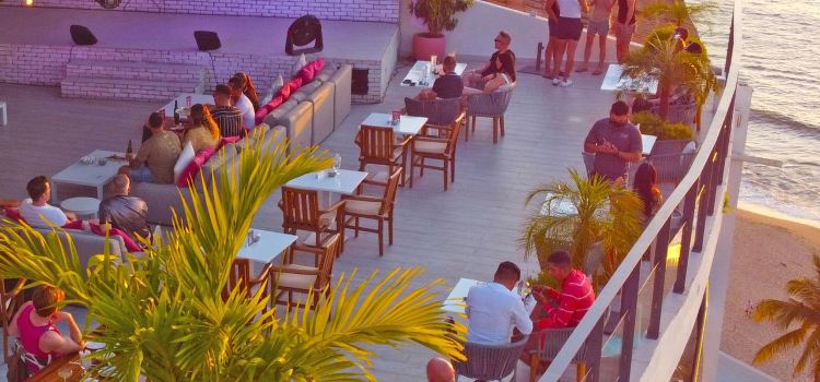The Top Sky Bar PV
