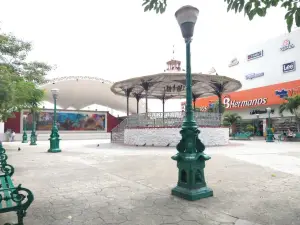 インデペンデンシア中央公園