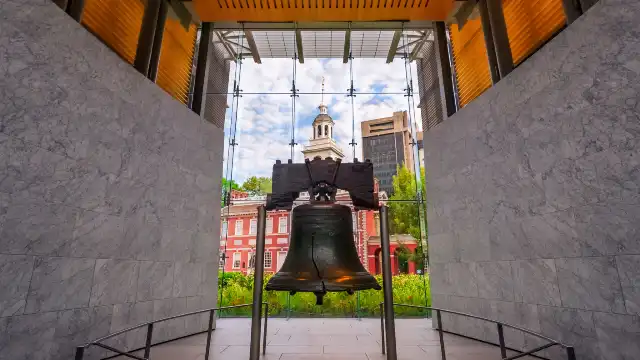 Hotels near Liberty Bell