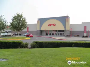 AMC Lakewood Mall 12