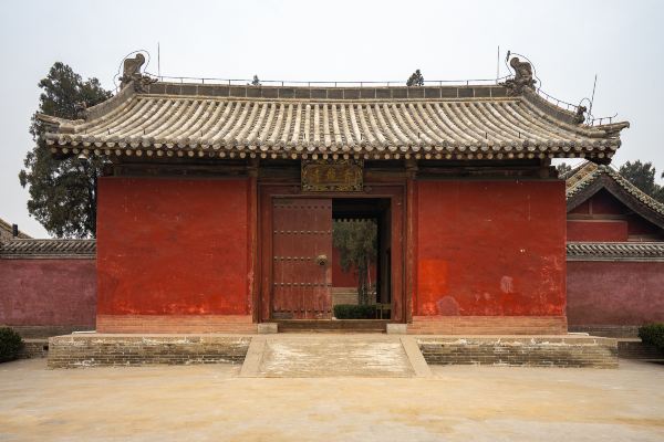 Qinglong Temple (South Gate)