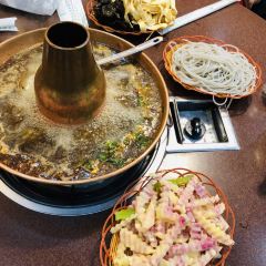 Ganlanshucangjiahuoguolaoguan User Photo