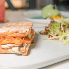 Double Time Restaurant & Lounge魔时(融侨中心店) User Photo