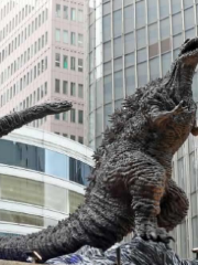 Estatua de Godzilla