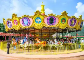 Wuxi Zoo and Taihu Lake Amusement Park