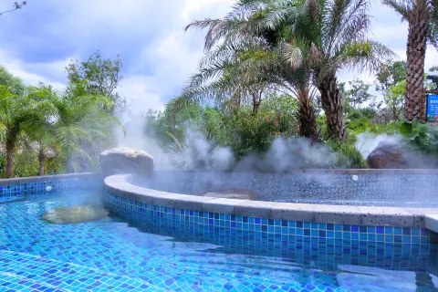 Qilongwan Hot Spring