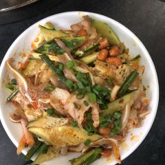 关渔小院肥肠鱼火锅(大英店) User Photo
