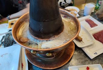 NIU JIE JU BAO YUAN User Photo