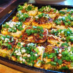 Niancai (yangguangshiji'aotelaisidian) User Photo