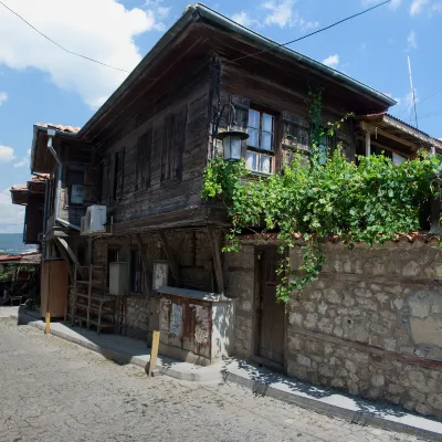 Samuil Apartments