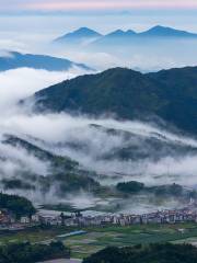 Zhouning Xianfeng Shan Shengji Forest Park