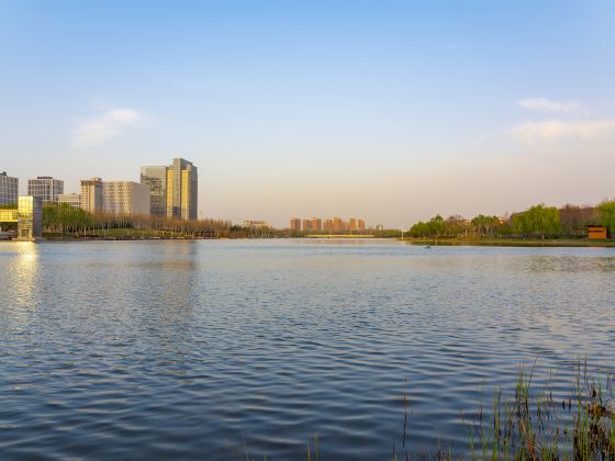 Longzihu Park