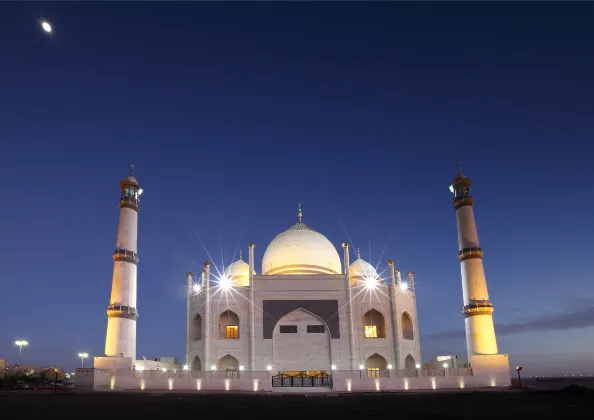 5-Star Hotels in Zahra