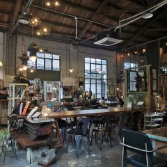 Showroom Cafe User Photo