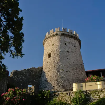 Khách Sạn 4 sao Ở Mali Losinj