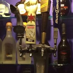 Revolution Brewing - Brewpub 여행 사진