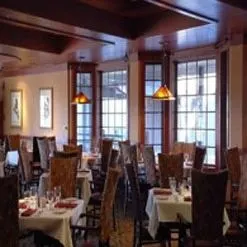 Woodlands Restaurant at Eagle Ridge Resort & Spa