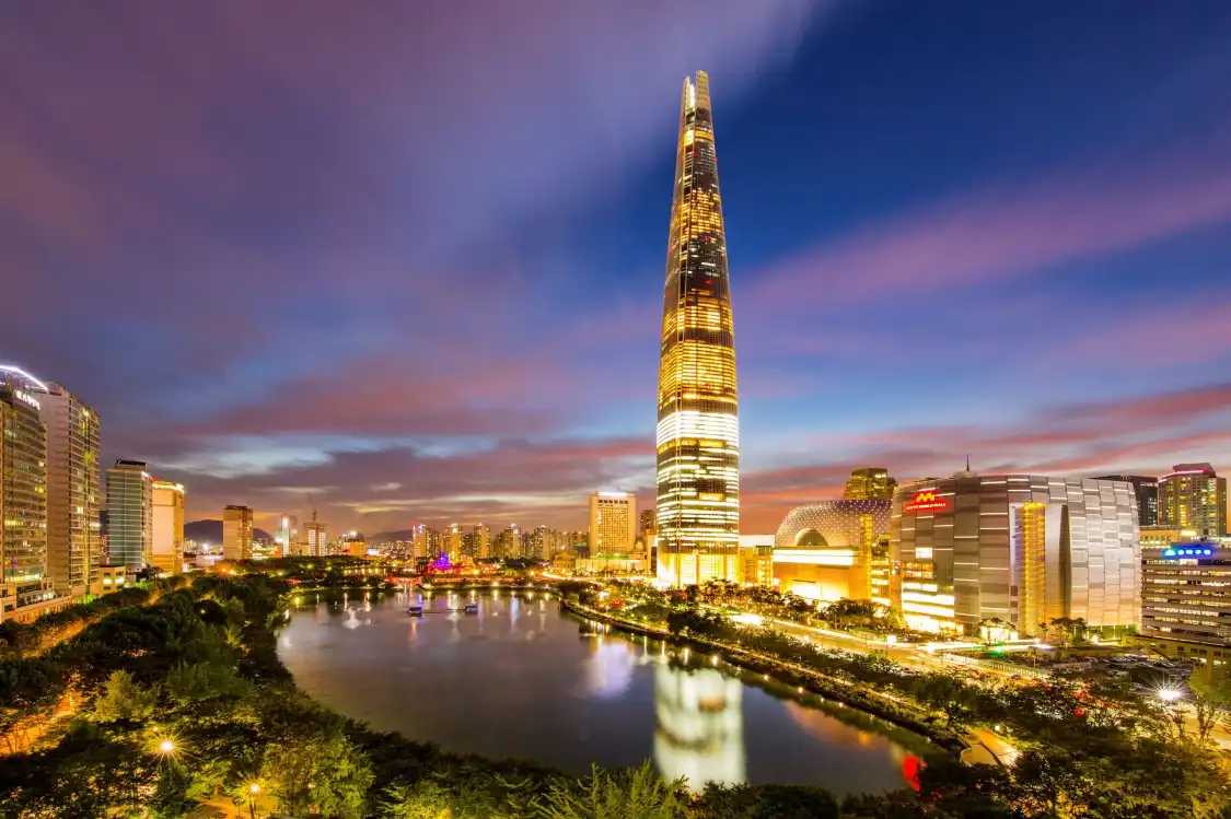 Hotels near Lotte World Tower