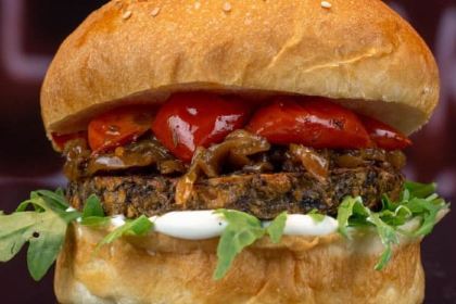 Freigeist Cafe|Bar|Burger