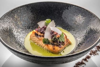 Saphir 24, Bistro Lounge & Bar