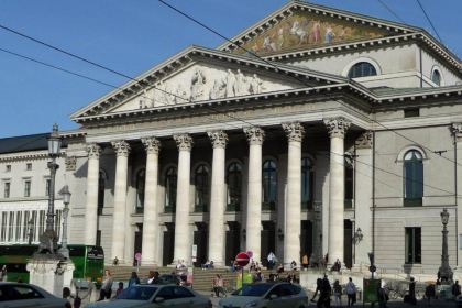 Spatenhaus an der Oper