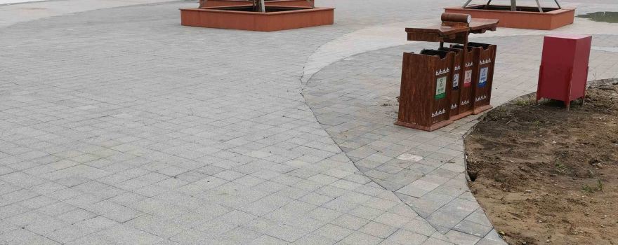 Chagan Lake Scenic Area East Gate Visitor Center - Entrance Plaza