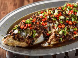 FATTY BAK KUT TEH & FISH HEAD