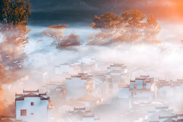 Fall Foliage Sightseeing in Shangrao