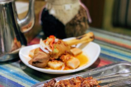 達瓦依合紮抓飯店