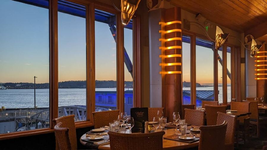 Anthony's Pier 66 & Bell Street Diner