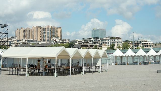 duo cai gui zhou cheng san hao guang chang