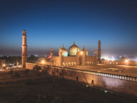 Karachi to Lahore flight time