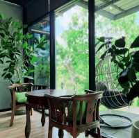 คาเฟ่สไตล์​ตะวันตก
