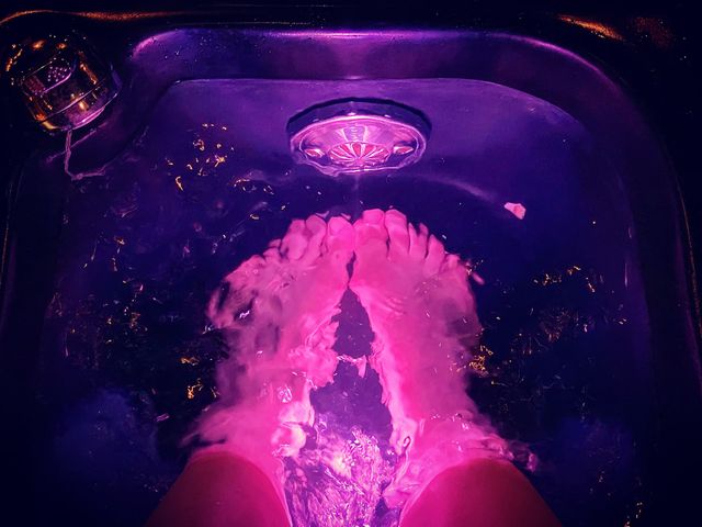 似茶館又似Salon嘅中式懷舊復古風按摩店
