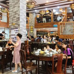 红星光发煲仔饭 User Photo