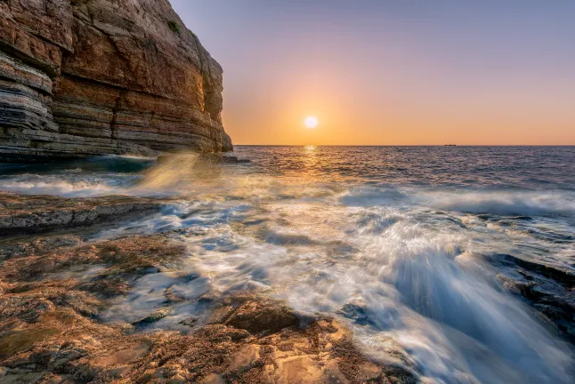 Отели с услугой бассейном в г. Циндао