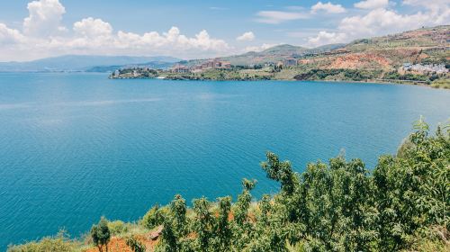 Fuxian Lake Scenic Area