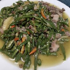Yiyiyabatu User Photo