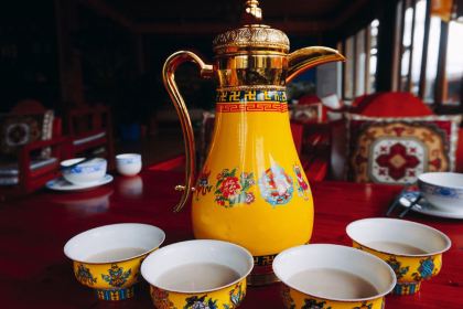 Tarot Tibetan food bar