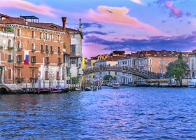 Voli Haifa Venezia diretti