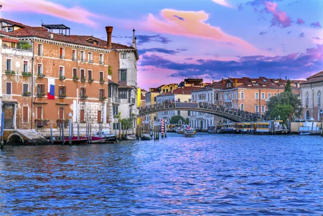 Hotel in zona Canal Grande