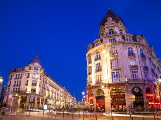 Hôtels à proximité de Spotlight