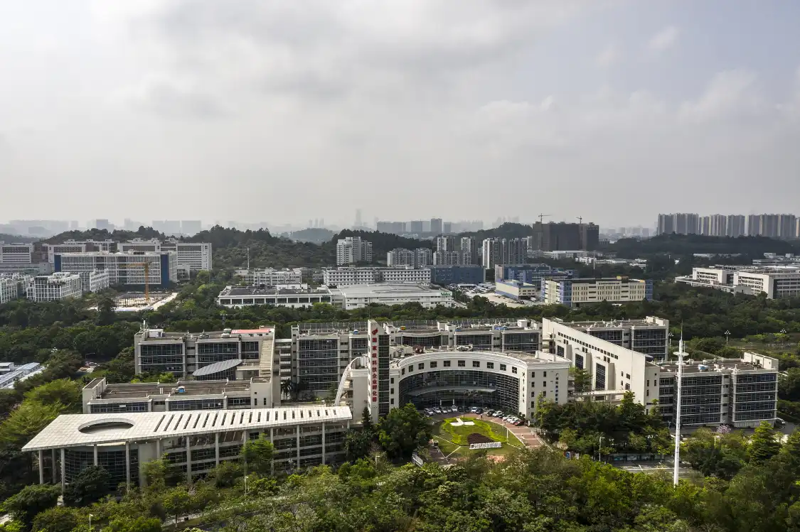 Hotels near Guangzhou Pioneer Park for Overseas Students