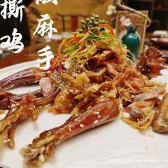长城假日美食一刻钟餐厅 User Photo