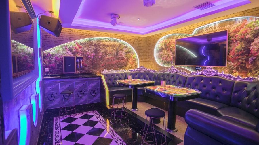 歌迷量贩KTV(龙湖店)