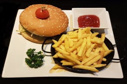 Treff Cafe Restaurant