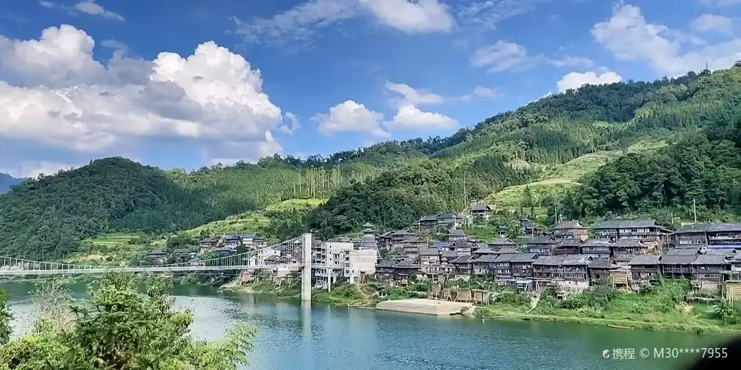 Hotels near Judong Dong Village