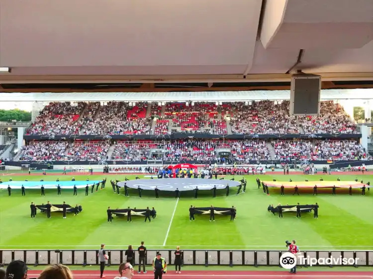 Hotels near Grundig Stadion