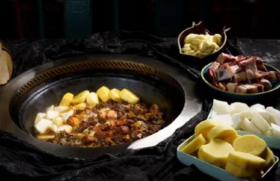 漠海雪遠威虎山莊鐵鍋燉